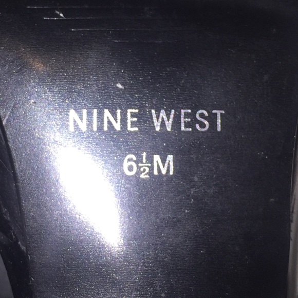 Nine West black heels - Picture 8 of 8